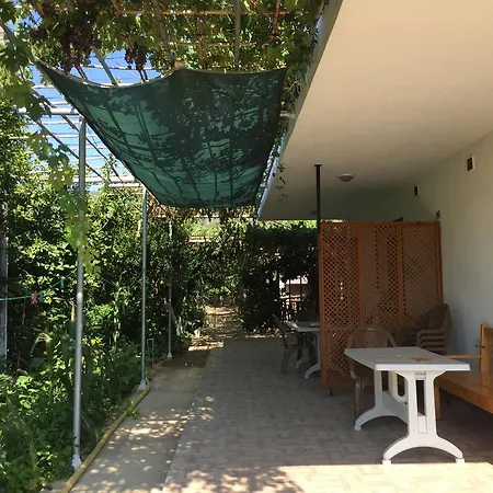 Homestay Zuhal Apart Mazi