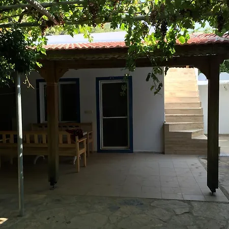 Homestay Zuhal Apart Mazi